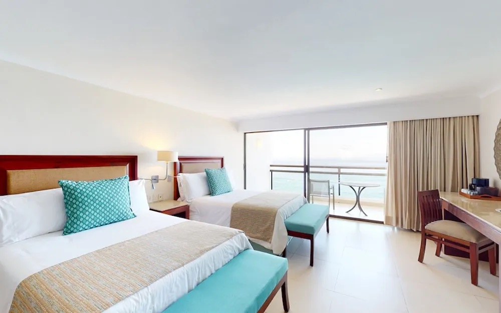 Grand Park Royal Puerto Vallarta